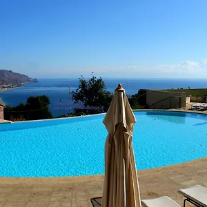 https://taormina-chic-apartment.taorminaitalyhotels.com