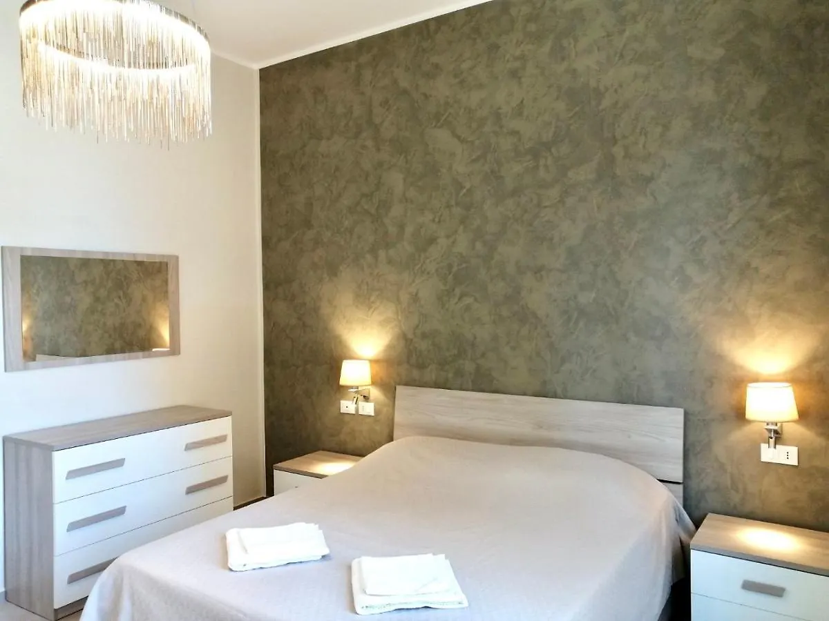 Appartamenti La Fenice Trapani 0*,